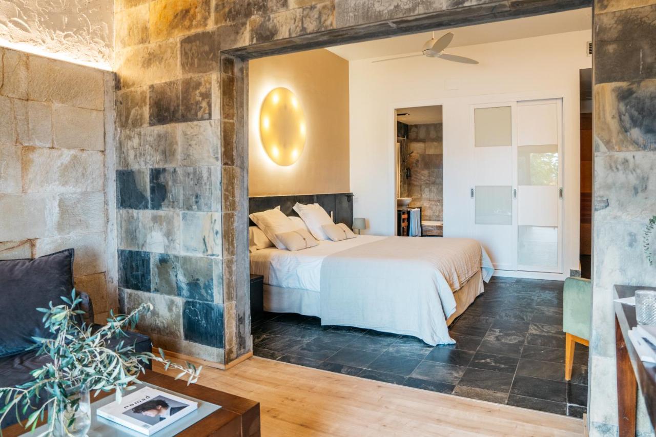 Hotel Boutique Mas Passamaner Ла Селва дел Камп Екстериор снимка